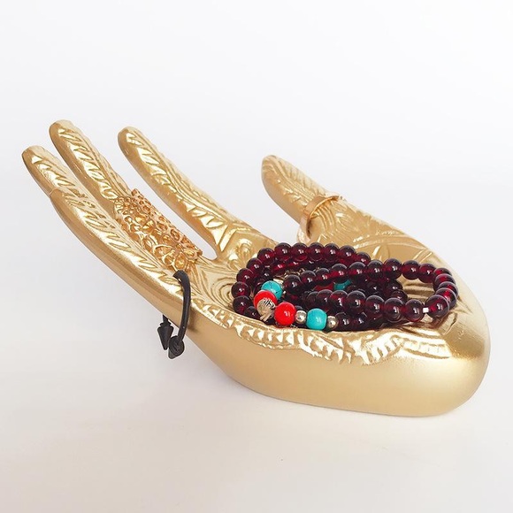 Gold Hand Jewelry Rack - Picture 3 of 3